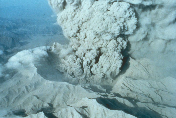 Извержение вулкана Пинатубо в июне 1991 года. Фото: Global Volcanism Program