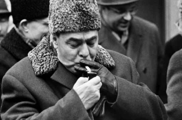 Курение в самолете в советское время было нормальным явлением