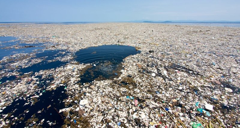 В Черном море найдены мусорные острова