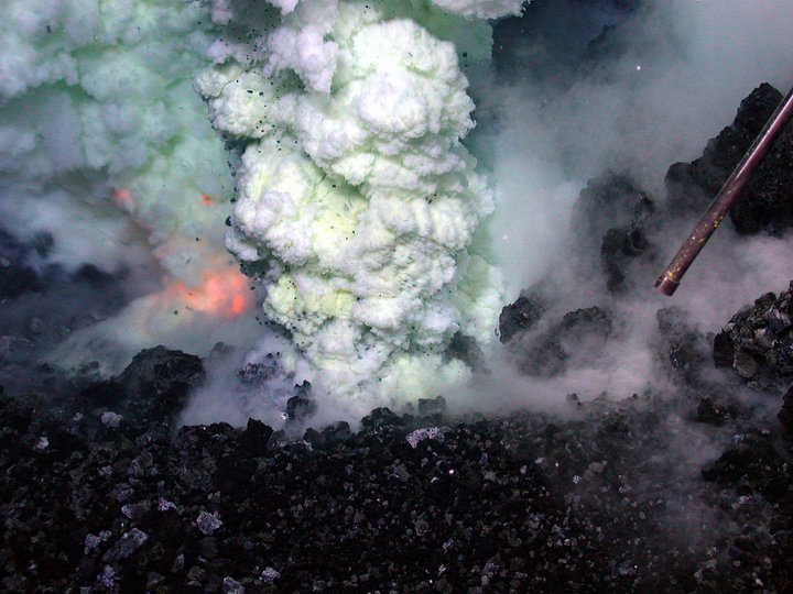 Подводный вулкан Вест Мата в Тихом океане. Фото: wikipedia.org
