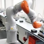 Создан автоматический робот-ученый, способный самостоятельно планировать и проводить эксперименты